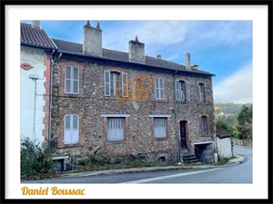 t6 et plus à la vente -   12300  DECAZEVILLE, surface 224 m2 vente t6 et plus - UBI477443837